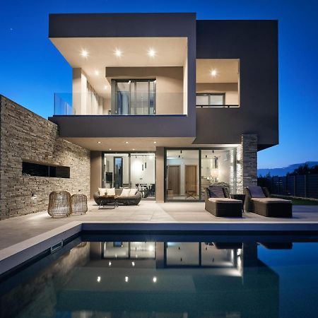 فيلا Aguacate Galini With Private Swimming Pool تسيليفي المظهر الخارجي الصورة